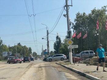 На перекрестке Мирошника-Еременко не работает светофор