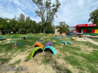 Новости » Общество: На Еременко в Керчи появилась яркая детская площадка