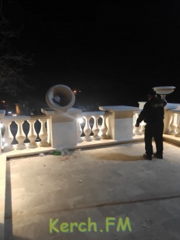 МВД начало проверку после повреждения Константиновской лестницы в Керчи