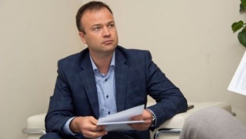 Новости » Общество: Министр строительства Крыма Михаил Храмов ушел в отставку