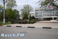 Новости » Общество: К руководителям администрации города керчане могут обратиться по телефону