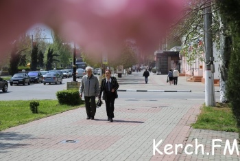 Новости » Общество: Азорский антициклон принесет в Крым тепло