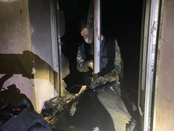 Новости » Криминал и ЧП: Поджег куртку, закрыл дверь в квартиру: крымчанин убил бывшую тещу с сожителем