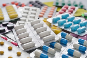 Новости » Общество: Аптека в Крыму завышала цены на лекарства