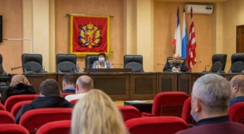 Депутаты Керчи обсудили  проект бюджета на 2022-2024 годы