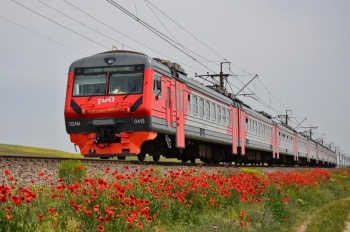 Новости » Общество: В Крыму думают запустить круизный поезд