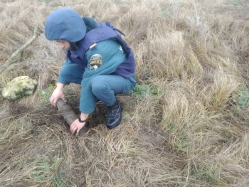 Новости » Общество: В Ленинском районе нашли и уничтожили 8 авиабомб