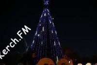Новости » Общество: Огни на керченских елках зажгут 25 декабря