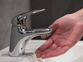 Новости » Коммуналка » Общество: Сегодня в Керчи частично нет воды из-за аварий