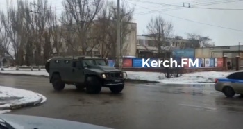 Новости » Криминал и ЧП: В Керчь съезжаются военные