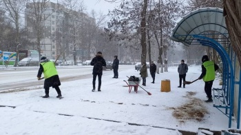 Новости » Общество: Брусаков призвал керчан оставаться сегодня дома из-за непогоды