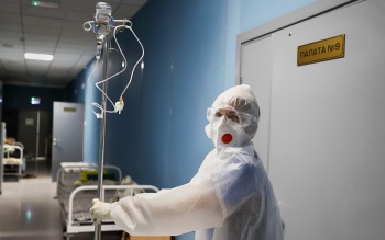 У большинства больных COVID-19 в Крыму выявляют омикрон, - Пеньковская