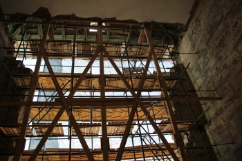 Новости » Общество: В Керчи рассказали, как идет реставрация здания женской Романовской гимназии