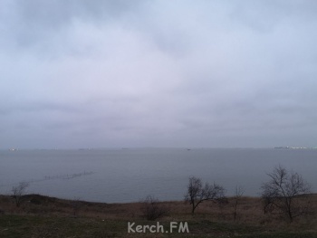 Новости » Общество: Огни в Керченском проливе не означают открытое для плавания Азовское море