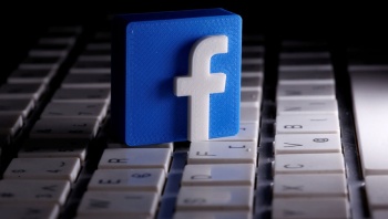 Крымские органы власти больше не будет размещать информацию в «Фэйсбук»