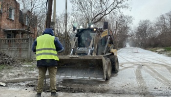 Новости » Общество: На Шлагбаумской заасфальтируют еще часть дороги