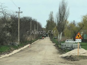 Новости » Общество: На ул. Комарова отремонтируют 2 км дороги