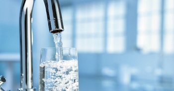 Прокуратура заставила следить за качеством воды в многоквартирном доме Керчи
