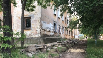 Новости » Общество: Аварийные дома в районе Войкова начнут сносить