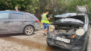 В Керчи столкнулись «Chevrolet» и «Daewoo»