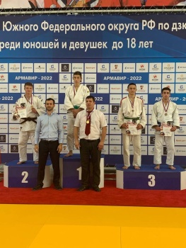 Керчанин Глеб Вербицкий завоевал серебро на первенстве ЮФО по дзюдо