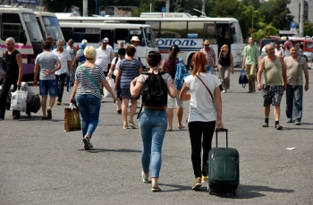 Новости » Общество: Около 3 млн человек отдохнули в Крыму с начала года