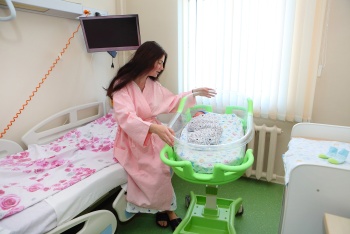 Новости » Общество: Рождаемость в Крыму ежегодно ощутимо снижается