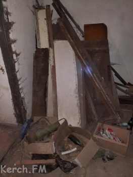 Керчане показали как выглядит бомбоубежище в их  доме