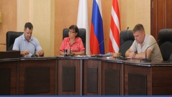 Новости » Криминал и ЧП: Керчан оштрафовали на 60 тысяч за нарушения правил благоустройства