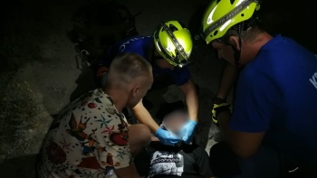 Новости » Общество: В Крымских горах понадобилась помощь туристу, упавшему с высоты