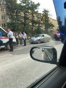 Новости » Общество: На «Босфорском» в Керчи сбили подростка