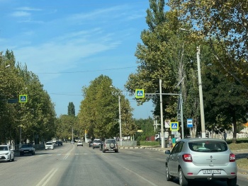 Новости » Общество: На Генерала Петрова не работает светофор