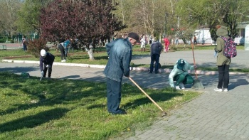 Новости » Общество: Керчан приглашают к участию в Дне чистоты в пятницу