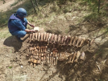 Новости » Общество: Склад с боеприпасами нашли и уничтожили в Ленинском районе
