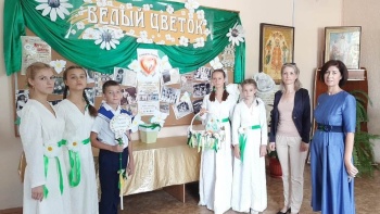 Школы Крыма активно готовятся к ежегодной благотворительной акции «Белый цветок»