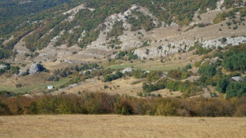 Новости » Криминал и ЧП: Больше 7 часов в горах Крыма искали заблудившегося туриста