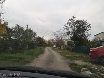 Новости » Общество: Рожей не вышли: в частном секторе Старого Карантина с мусорными площадками не сложилось