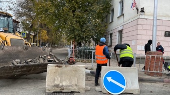 Новости » Общество: В Керчи частично перекрыта улица Курсантов