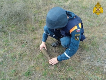 Новости » Общество: В Керчи и Ленинском районе вновь нашли боеприпасы