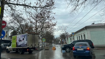 В Керчи вновь частично перекрыта улица Пирогова