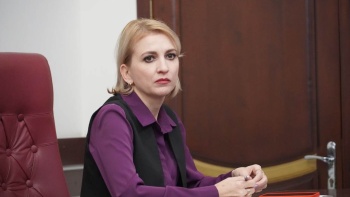 В Керчи новым начальником Управления образования стала Ольга Адаменко
