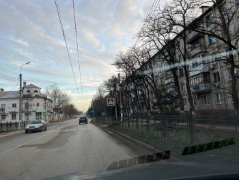 Новости » Общество: На Босфорском появился новый светофор