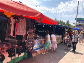 Керчан приглашают на ярмарки сувенирной и продовольственной продукции