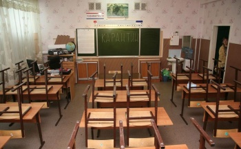 Более 50 классов в школах Крыма закрыты на карантин