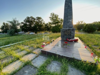 Новости » Общество: Более 16 млн потратят на восстановление двух братских могил в Керчи