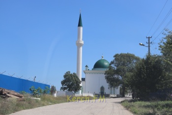 Новости » Общество: Керчане вновь не могут выспаться из-за громкоговорителей у мечети