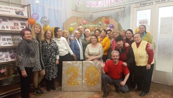 Новости » Общество: Керченский клуб любителей книг отметил 20 лет