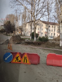Водители, внимательнее: на перекрёстке Орджоникидзе-Дейкало перекрыта часть дороги
