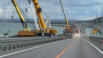 Новости » Общество: Перед сезоном отпусков охрану Крымского моста усилят