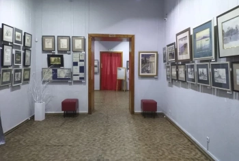 Новости » Общество: Выставка Керченской художницы Анастасии Яруловой откроется в Картинной галерее